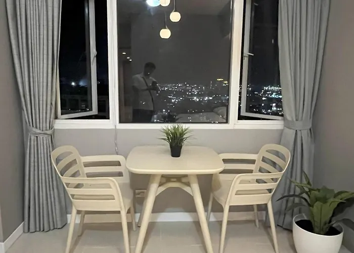 Apartment Modern 3 Min Walk To Ayala In Business Park Near It Park